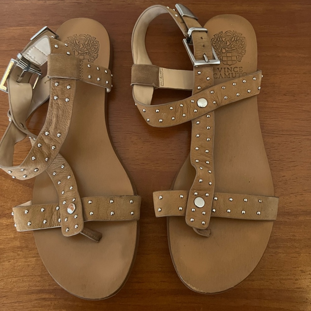 Vince Camuto sandals size 8